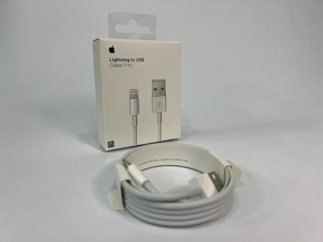 Cable-1m-Lightning-USB